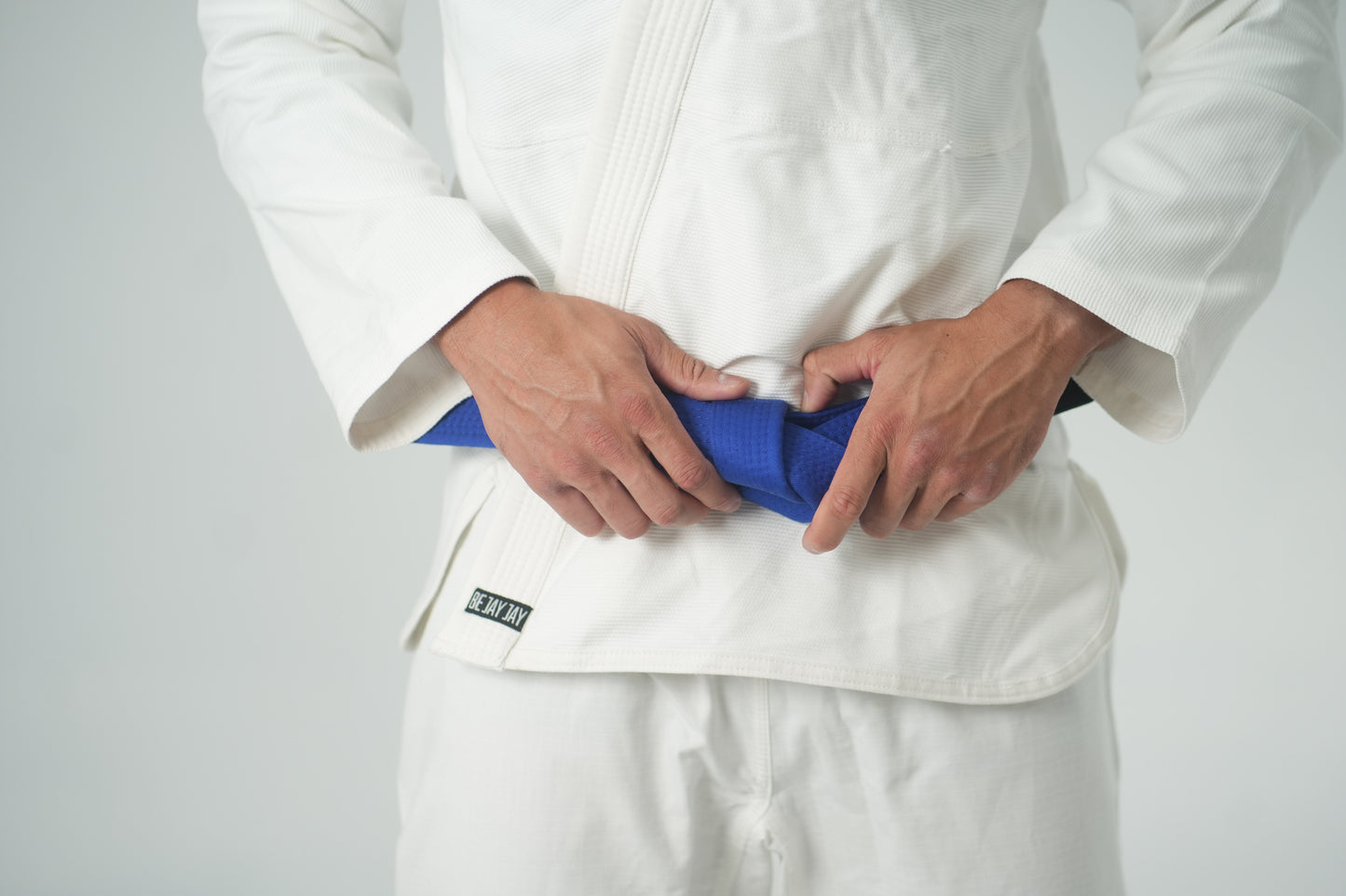 Kimono Jiu-Jitsu Adulto Bejayjay Shade Branco (IMPORTADAO)