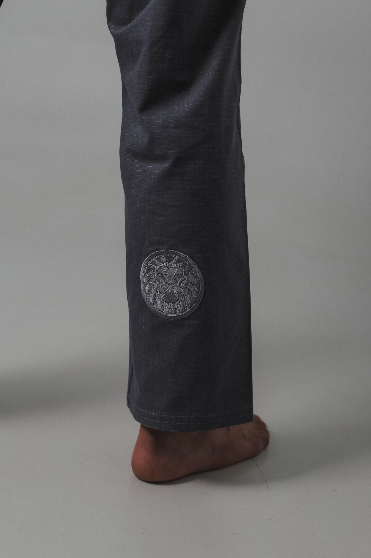 Kimono Jiu-Jitsu Adulto Bejayjay Shade Cinza (IMPORTADO)