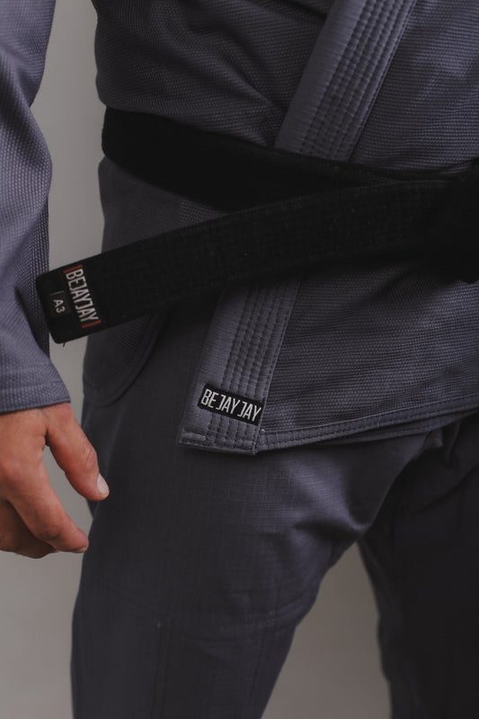 Kimono Jiu-Jitsu Adulto Bejayjay Shade Cinza + Faixa